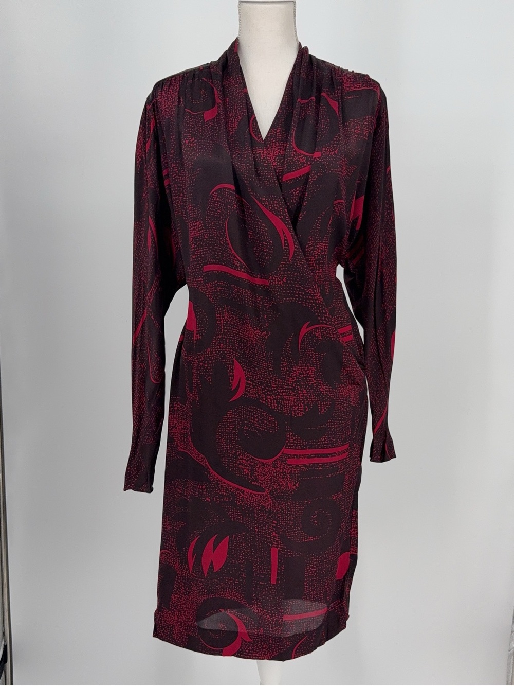 Mimmina vintage wrap dress, red and black print, long sleeves, M